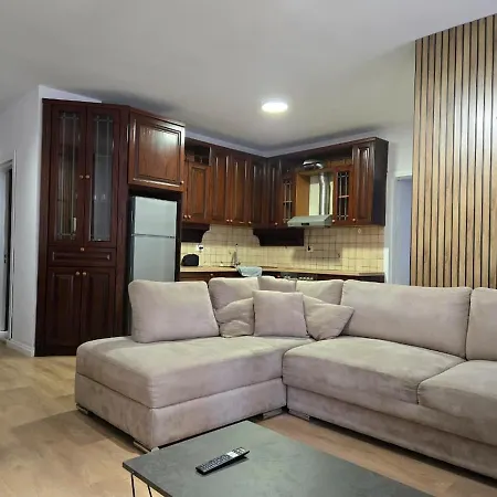 Ades Apartmán